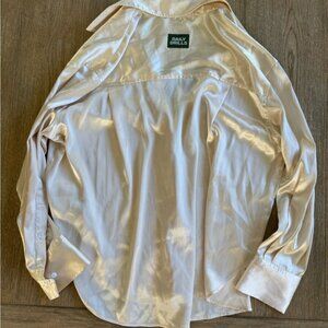 DAILY DRILLS SILK BUTTON DOWN IN CHAMPAGNE // XS/S